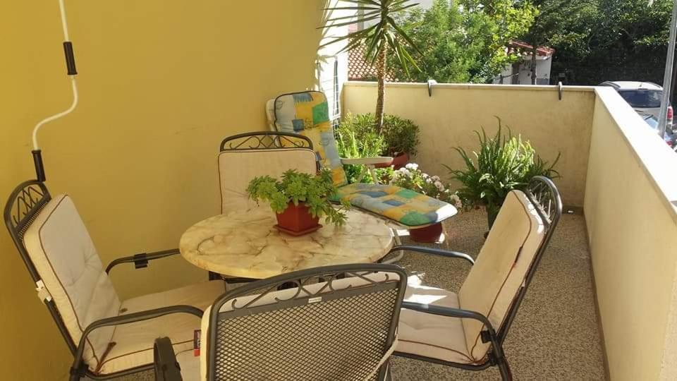 Ferienwohnung Sunshine Makarska Exterior foto