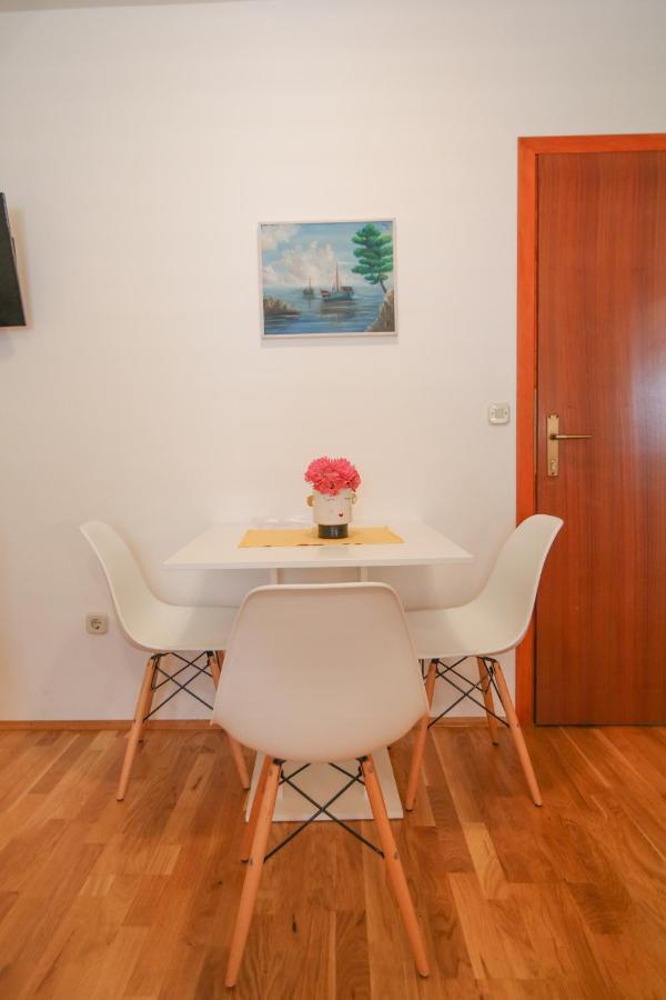 Ferienwohnung Sunshine Makarska Exterior foto