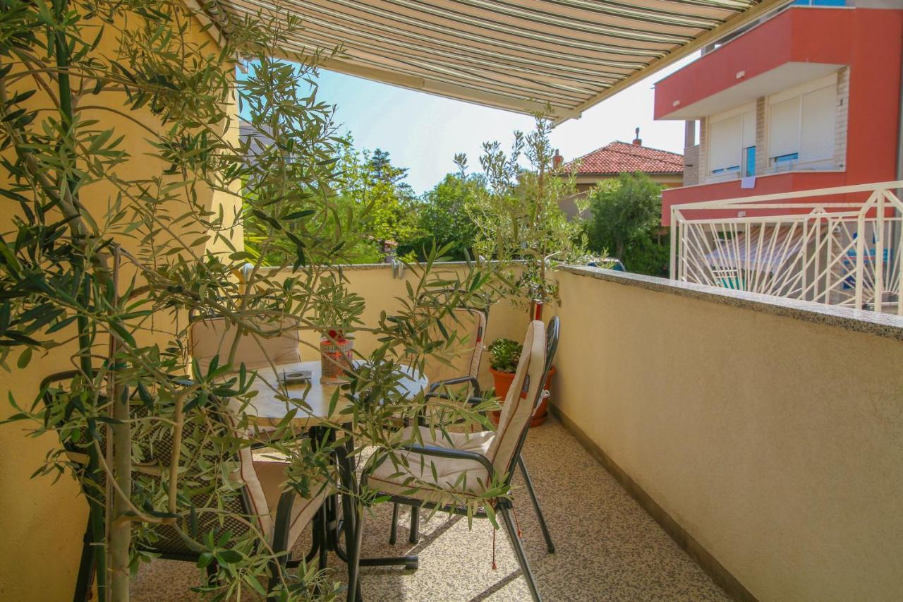 Ferienwohnung Sunshine Makarska Exterior foto
